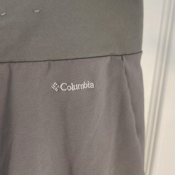 Columbia Gray Athletic Performance Shorts - Picture 4 of 7
